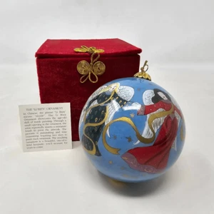 PIER ONE LI BIEN REVERSE HAND PAINTED GLASS CHRISTMAS ANGELS 2001 ORNAMENT 3.5" - Picture 1 of 10