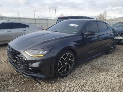 ENGINE FUSE BOX 2020-2023 HYUNDAI SONATA - Image 1 of 4