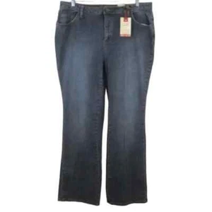 NWT St Johns Bay Boot Cut Jeans Womens 18W Relaxed Fit Medium Wash Blue - Picture 1 of 9