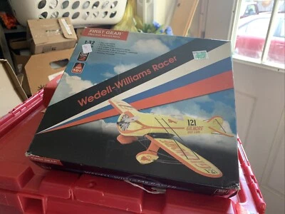 First Gear Diecast Metal Model Airplane Wedell-Williams Racer 1:32 Scale Kit - Image 1 of 4