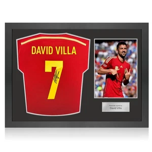 David Villa Signed Original Spain 2013-15 Football Shirt. Icon Frame - Picture 1 of 5
