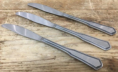 3 Modern Solid Dinner Knives Stanley Roberts Rogers SRB136 Beaded Burnished Oar - Image 1 of 2