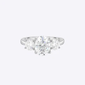 Engagement Ring 2.20 Ct Oval Cut IGI Lab Grown Diamond Platinum PT950 - Picture 1 of 12