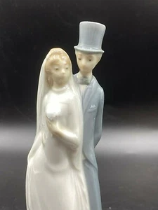 NAO Lladro Bride Groom 6" Figurine Wedding Couple Cake Topper Spain Just Married - Picture 1 of 8