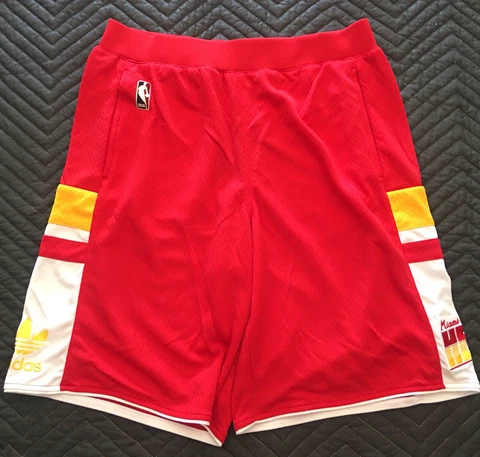 Miami Heat Adidas Hardwood Classics Shorts size Large NEW with tags Cover