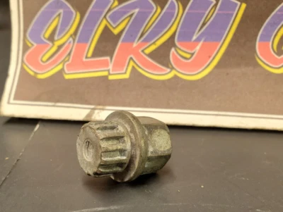 E36 E46 OEM BMW Mini Cooper Llave de bloqueo de perno de rueda B15 11 Spline Rib STK1 Foto 1 de 4