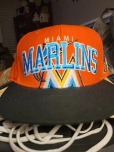 Miami Marlins ‘47 brand SnapBack Hat. Official MLB Merchandise. - Picture 1 of 3