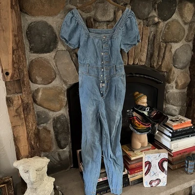 Macacão jeans manga curta Pilcro and the Letterpress by Anthropologie tamanho 0 - Imagem 1 de 4