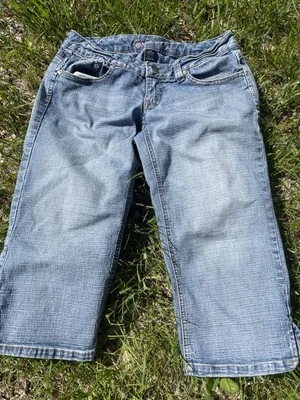 Pantalones de mezclilla indie Capris de tiro bajo Rue 21 Y2K años 2000 Foto 1 de 4