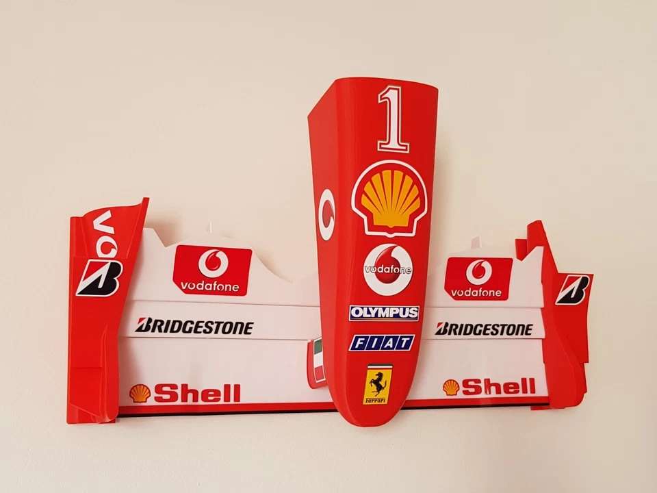 Michael Schumacher Ferrari F1 2004 Ala Frontale 1:3 57x34x19 cm - Immagine 1 di 4