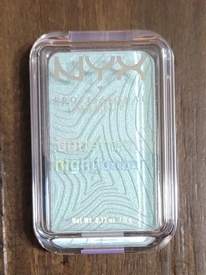 NYX Professional Makeup Buttermelt Highlight High Impact Pearl Butta Mint - Image 1 of 2