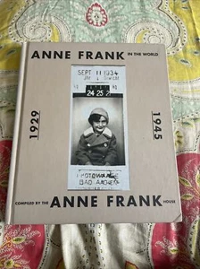 Anne Frank in the World : 1929-1945 by Anne Frank House Staff (2001, Hardcover) - Picture 1 of 11