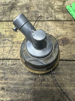 GENUINE STIHL FS 56 RC FS56 KM56 TRIMMER GEAR HEAD GEARBOX ASSY 4144 640 0100 - Image 1 of 2