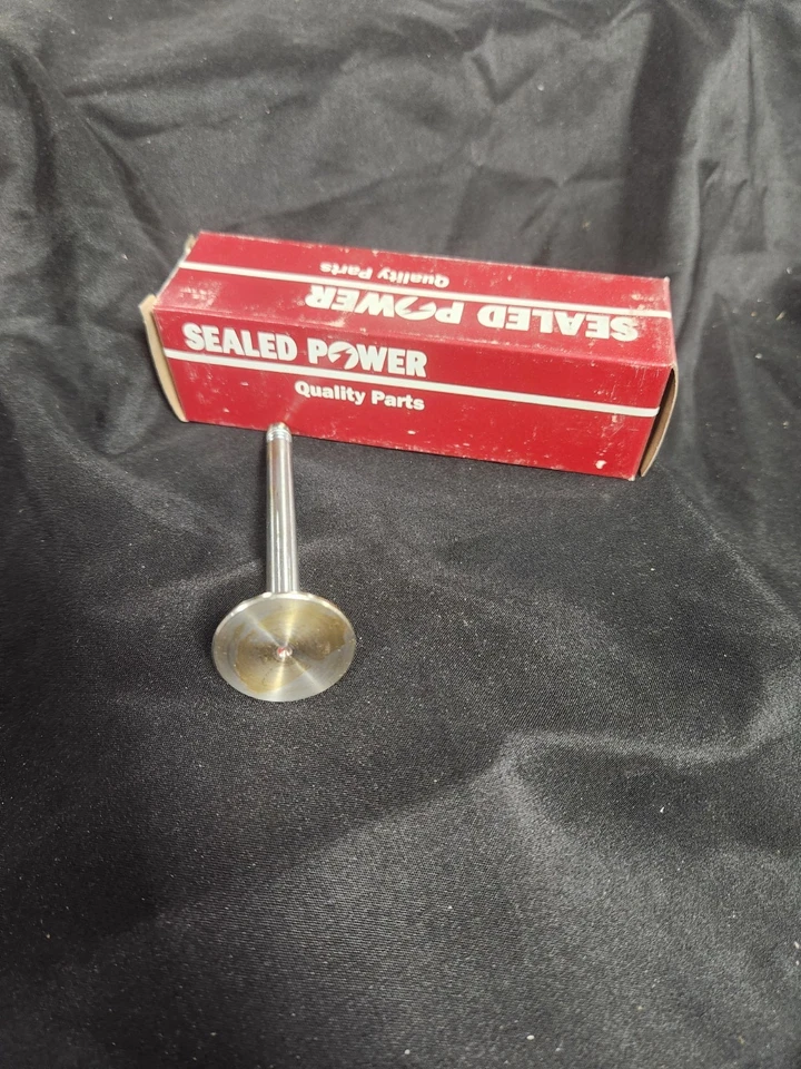 AMC (American Motors Corporation) L6 (inline‑6) EXHAUST VALVE Foto 1 de 2
