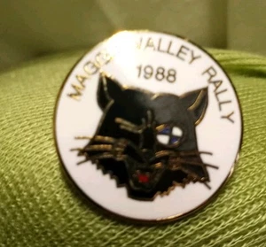BMW Pin Maggie Valley Rally 1988 hat Lapel Tie Pin Black Cat - Picture 1 of 9
