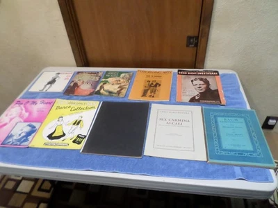 Lot Of 10 Vintage Song Books & Sheet Music For Musicals Plus - Image 1 of 4