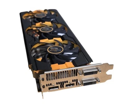 GPU Sapphire AMD Radeon R9 290 4G GDDR5 PCI-E Dual DVI-D/HDMI/DP Tri-X OC Foto 1 de 4