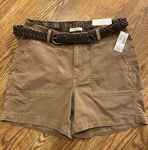 Maurices Women's Belted Shorts Khaki Dk Tan Mid Rise 5" Inseam Size 4 New w/ Tag