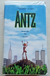 Dreamworks Pictures ANTZ VHS Clamshell HOLLYWOOD VIDEO - Picture 1 of 8