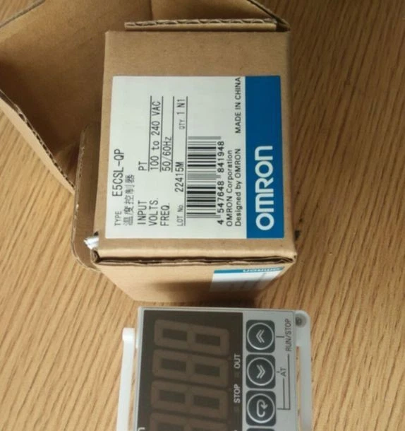 1PC New Omron E5CSL-QP E5CSLQP Temperature Controller 100-240VAC In Box Brand - Image 1 of 1