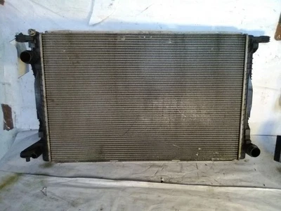 Radiador principal Audi Q7 17-19 Foto 1 de 4