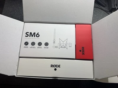 Rode NT1 5th Generation Studio Hybrid Cardioid Condenser Microphone - Black - Image 1 of 4