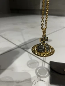 Vivienne Westwood Gold Orb Necklace - Picture 1 of 7