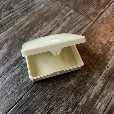 SOPORTE DE JABÓN DE VIAJE DE PLÁSTICO VINTAGE CONTENEDORES ARTESANALES TAPA CON BISAGRAS Foto 1 de 4