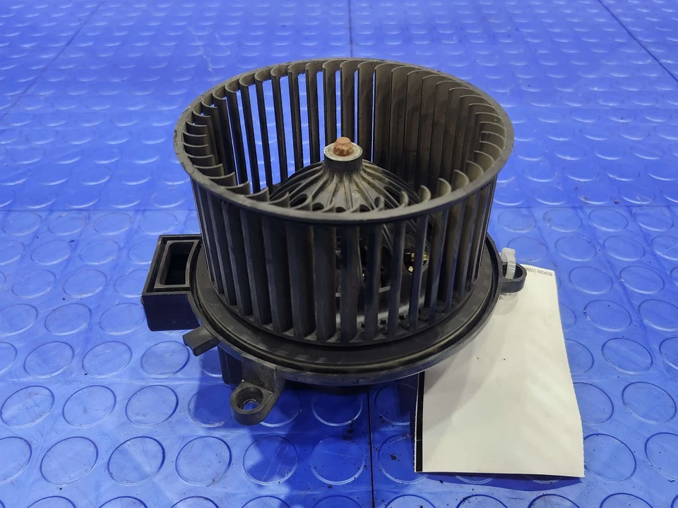 06-23 Dodge Grand Caravan Rear Heater AC Blower Motor Assembly OEM 5183147AC - Image 1 of 4