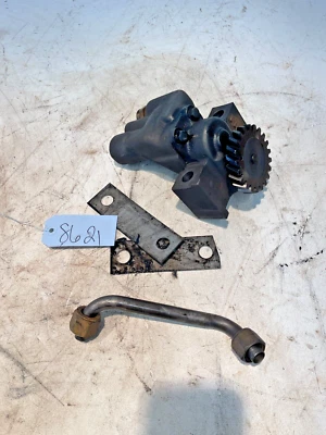 Bomba de óleo de motor 1968 Case 932 Western Special Tractor 857487 930 - Imagem 1 de 4