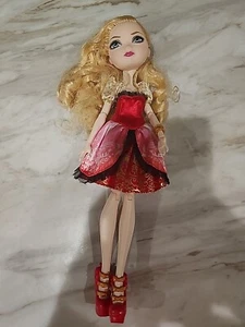 2013 MATTEL Ever After High First Wave Core Royals & Rebels APPLE WHITE Doll - Picture 1 of 9