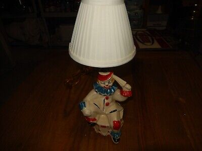  Vintage Circus Clown Shawnee Lamp Hand Painted Ceramic With Shade Works  • 11$