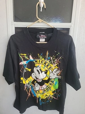 Camiseta De Colección Disney Pintura Salpicaduras Mickey Mouse OSFA Negra Manga Corta  Foto 1 de 4
