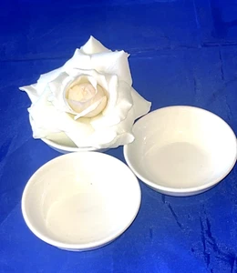 Maxwell & Williams Set of 3 White Basics Round Sauce 7cm Diameter - Picture 1 of 5