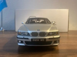 Otto Mobile BMW M5 (E39) 5 Serie Sedan 1998 Titanium Silver Resin Model Car 1:18 - Picture 1 of 5