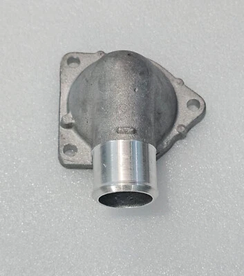 TOYOTA LAND CRUISER BJ40 BJ41 BJ42 BJ43 BJ44 BJ45 BJ60 WATER OUTLET HOUSING NEW Foto 1 de 4