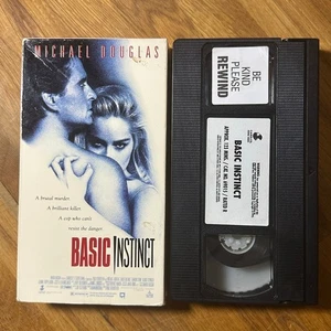 Basic Instinct VHS 1992 Thriller Original Release Carolco Home Video - Picture 1 of 5