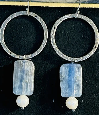 Pendientes de aro de ley martillados hechos a mano losas de aguamarina natural perlas cultivadas Foto 1 de 4