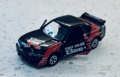 TOMICA NISSAN SKYLINE R33 GTR 1995 BEE RACING LIMITED GTR MADE IN JAPAN - Image 1 of 4