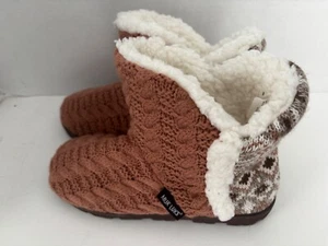 NWT MUKLUKS Women's Slippers Cable Fair Isle Bootie Knit Sherpa style  S  5 -  6 - Picture 1 of 7