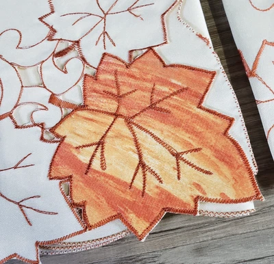Juego de 4 servilletas Noble Excellence Solace Cutwork hojas de otoño Acción de Gracias Foto 1 de 4