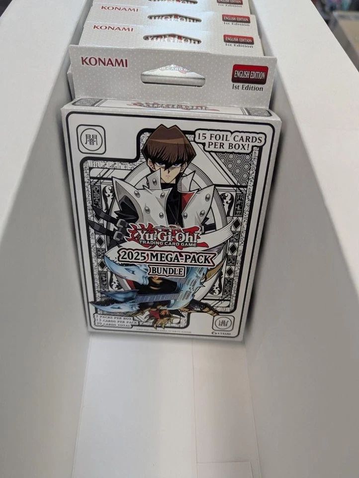 Yu-Gi-Oh CCG 2025 Mega Pack Bundle Box (Random Art)