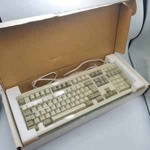 Unitek K-161 Vintage PC Computer Mechanical Keyboard w Original Box Untested - Afbeelding 1 van 17
