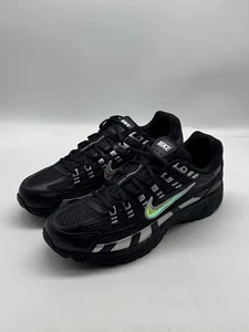 Nike P-6000 "Nike By You" ID - Talla 8 UK / 9 US - IB4455-900 - Negro / Gris - Imagen 1 de 10