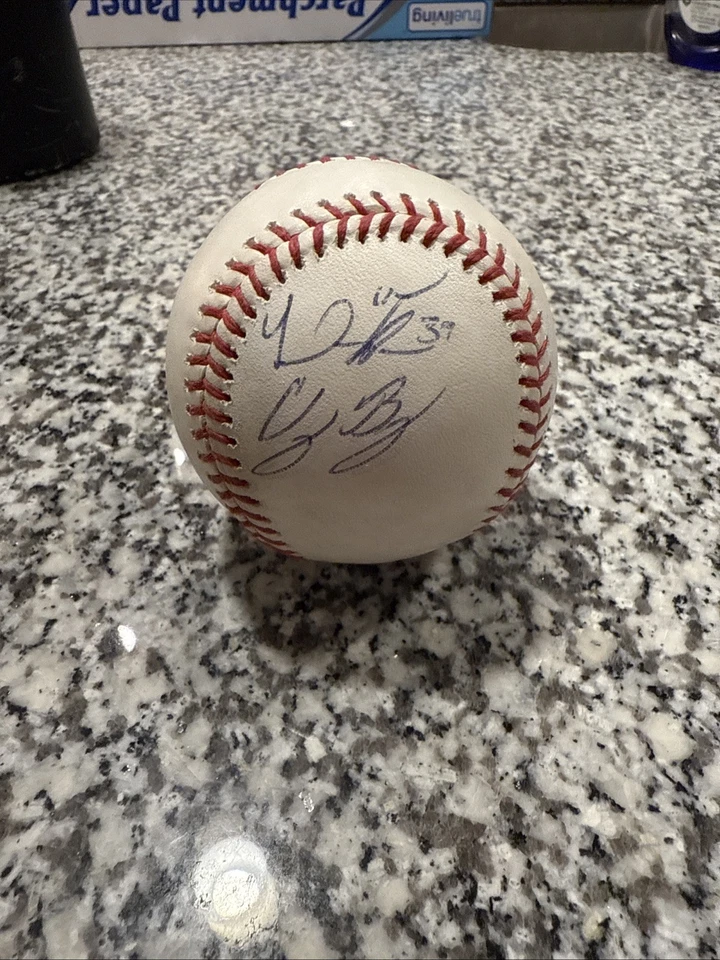 Cody bellinger Chris Taylor e Jarrod saltalamacchia 2018 autografado - Imagem 1 de 2
