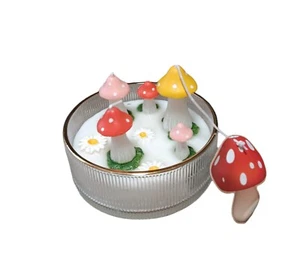 Gardeners Eden Mushroom Candle Gold Rim NWT - Picture 1 of 1