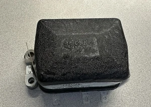 DELCO REMY VOLTAGE REGULATOR #1119672 12 VOLT POSITIVE REMANUFACTURED/ORIG COVER - Picture 1 of 4