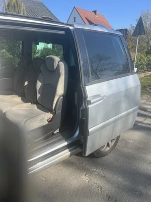 Auto  - Bild 1 von 4