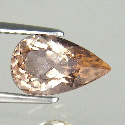 PIEDRA PRECIOSA MORGANITA ROSA MELOCOTÓN NATURAL SIN TRATAR DE 1,60 quilates de Mozambique Foto 1 de 4