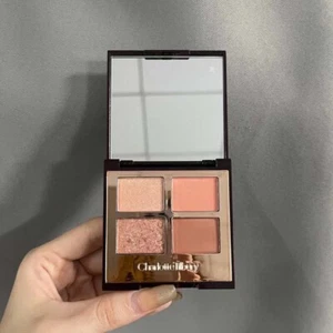 Pillow Talk Luxury Eyeshadow Palette 4 Colors 5.2g New - Picture 1 of 6